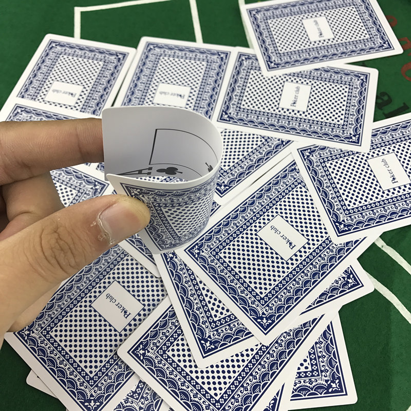 Hot Smooth Waterproof Baccarat - огляд і ціна Board Game Recommendation
